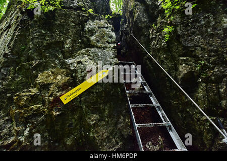 Teufelsgasse (Escursionismo percorso), Tirolo, Austria Foto Stock