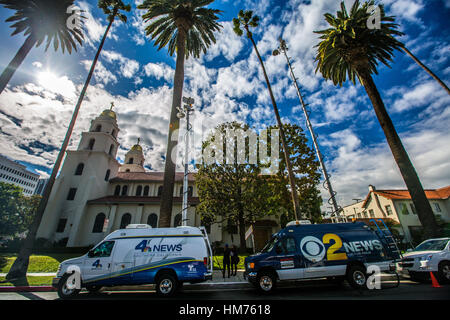 Zsa Zsa Gabor messo a riposare in intima Beverly Hills funerale al Buon Pastore chiesa cattolica con: Prinz Frederic von Anhalt, il Principe Frederic von Anhalt, principe von Anhalt, Prinz von Anhalt dove: Los Angeles, California, Stati Uniti quando: 30 Dic 2016 Credit: Frank Fastner/WENN.com Foto Stock