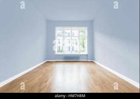 Nuova casa, stanza vuota , nuove pareti dipinte Foto Stock