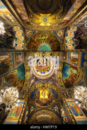 Interno della chiesa del Salvatore sul Sangue versato a San Pietroburgo, Russia Foto Stock