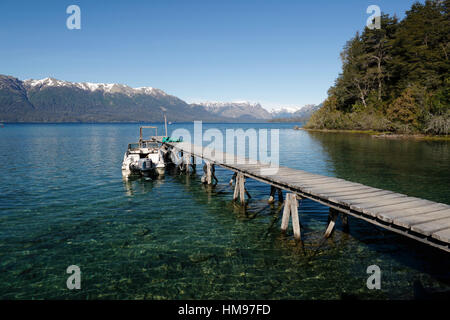 Pier sul Lago Nahuel Huapi, Puerto Angostura, Villa La Angostura, Parco Nazionale Nahuel Huapi, nel distretto del lago, Argentina Foto Stock