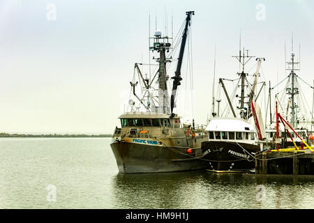 Barche da pesca ormeggiate nel patrimonio Steveston Villaggio di Pescatori,Richmond,Canada. Foto Stock