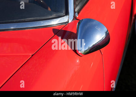 Specchietto retrovisore, Fiat 124 Sport convertibile Foto Stock