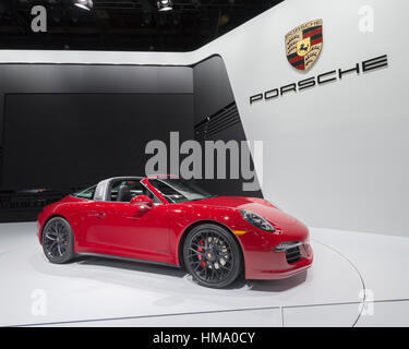 Porsche 911 Targa 4 GTS auto presso il North American International Auto Show (NAIAS). Foto Stock