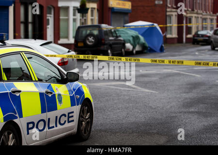 Liverpool, Regno Unito. 2 febbraio 2017. Omicidio scena dopo 26 anni di vecchio uomo è stato ucciso nella zona Wavertree di Liverpool. Credito: Ken Biggs/Alamy Live News Foto Stock