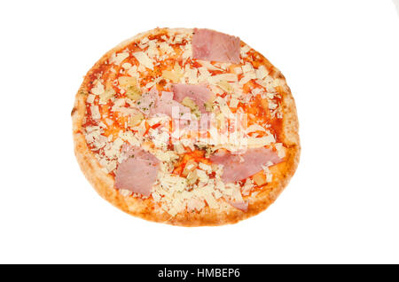 Il prosciutto crudo e ananas pizza isolata contro bianco Foto Stock