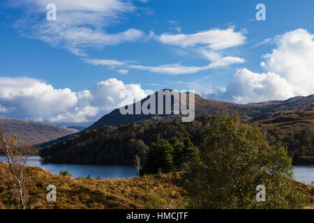 Liathac o Mullach un Rathain, da Glen Torridon, Scozia Foto Stock