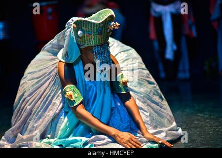 Bahia di danza folcloristica, localmente noto come Bale Folclorico da Bahia. Foto Stock