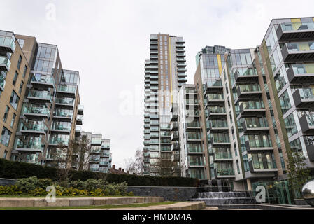 Woodberry Down, Nuovi appartamenti a Finsbury Park, London Borough of Hackney, Londra, Inghilterra, Regno Unito Foto Stock