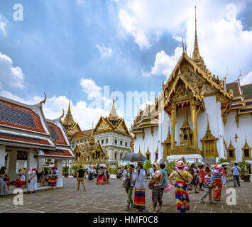 Phra Thinang Dusit Maha Prasat trono hall, un ideale di architettura thailandese, al Grand Palace di Bangkok (Tailandia) Foto Stock