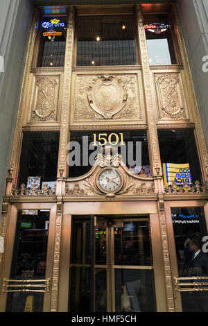 Ornati in ingresso anteriore, Paramount Building, 1501 Broadway, New York, Stati Uniti d'America Foto Stock