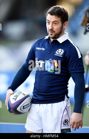 Scozia Greig Laidlaw durante il capitano di eseguire al Murrayfield Stadium, Edimburgo. Foto Stock