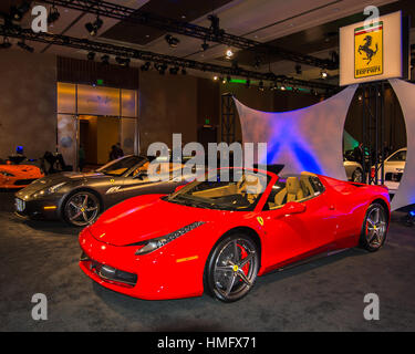 DETROIT, MI/STATI UNITI D'America - 12 gennaio: La Ferrari presentano presso la Galleria, 12 gennaio 2014. La Galleria è un evento sponsorizzato da North American Internatio Foto Stock