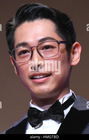 Tokyo, Giappone. 2° febbraio 2017. Attore giapponese Dean Fujioka assiste la quarantunesima Elan d'o la Cerimonia di premiazione si terrà a Tokyo, Giappone. Credito: AFLO/Alamy Live News Foto Stock