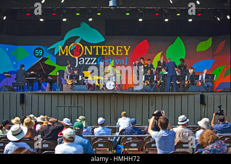 La prossima generazione di Jazz Orchestra diretta da Paolo CANTOS ALL'59TH MONTEREY JAZZ FESTIVAL - California Foto Stock