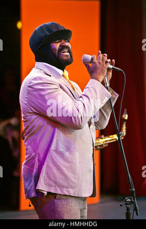 GREGORY PORTER canta su Jimmy Lyons stadio durante la 59a MONTEREY JAZZ FESTIVAL - California Foto Stock