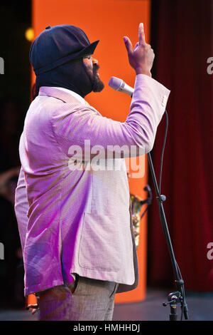 GREGORY PORTER canta su Jimmy Lyons stadio durante la 59a MONTEREY JAZZ FESTIVAL - California Foto Stock