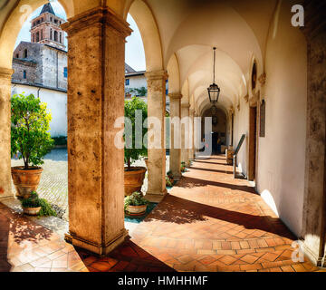 Cortile di Villa D'Este, Tivoli, Lazio, Italia Foto Stock