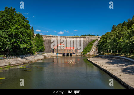 Pilchowice Dam e Power Plant, 1912, Bobr fiume, vicino al villaggio di Pilchowice, Bassa Slesia, Polonia Foto Stock