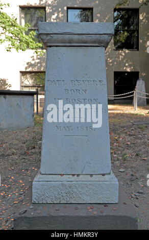 Tomba di Paul Revere, Vecchio Granaio Sepoltura, Boston, Massachusetts, Stati Uniti. Foto Stock