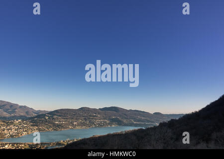Annone vicino Lago di Como e di Lecco vista da una collina Foto Stock