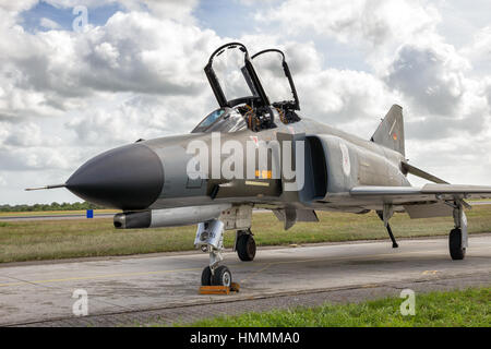 WITTMUND, Germania- Giugno 29, 2013: tedesco F-4 Phantom fighter jet dopo l'ultimo volo prima decommisioned a Wittmund, Germania. Il F-4 Phantom ha Foto Stock