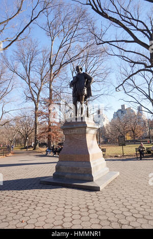 William Shakespeare statua sul Mall, al Central Park di New York, Stati Uniti d'America Foto Stock