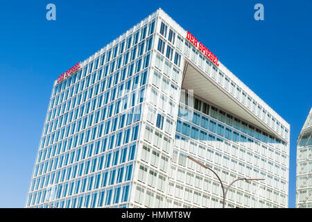 Amburgo, Germania - 7 Luglio: Der Spiegel la sede centrale nella città portuale di Amburgo, in Germania il 7 Luglio 2013 Foto Stock