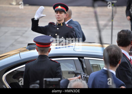 La Valletta, Malta. 3 febbraio, 2017. Vertice del Consiglio europeo a La Valletta, Malta, Venerdì, Febbraio 3, 2017. Un continuo flusso di migranti provenienti dal Medio Oriente e Africa è influenzano il Consiglio europeo ad agire con una certa vocazione per la cooperazione con il Governo libico per arginare il flusso di migranti lungo il Mediterraneo centrale rotta. Credito: Kendall Gilbert/Alamy Live News Foto Stock