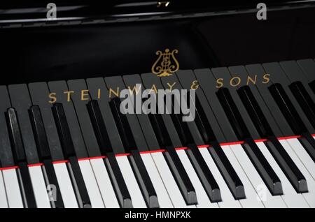 Norfolk, Regno Unito - 24 Ottobre 2016: chiavi di Steinway Grand Piano Foto Stock