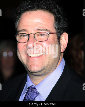 Michael Greif frequentando il Broadway apertura notturna di prestazioni dopo parte per "ACCANTO AL NORMALE' all'Edison Balroom in New York City. Aprile 15, 2009 Foto Stock