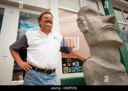 L'autore David Hatcher Childress al mondo Explorers Club in Kempton, Illniois. Foto Stock