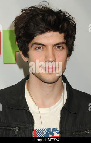 Hollywood, CA, Stati Uniti d'America. 12 Feb, 2015. 12 Febbraio 2015 - Hollywood, California - Carter Jenkins. ''L'Duff " Los Angeles Screening ventola tenutosi presso la Cinese TCL 6 teatri. Photo credit: Byron Purvis/AdMedia Credito: Byron Purvis/AdMedia/ZUMA filo/Alamy Live News Foto Stock