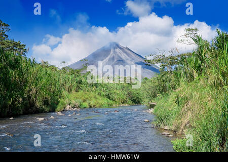 Il Vulcano Arenal, la fortuna, Costa Rica Foto Stock