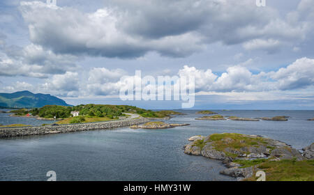 Atlantic Road paesaggio panoramico, Norvegia. Foto Stock