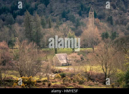 San Kevin la antica chiesa di Glendalough, Monti Wicklow, Irlanda Foto Stock