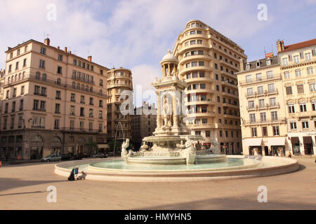 Giacobini Fontana, Place des Giacobini, Lione, Francia Foto Stock