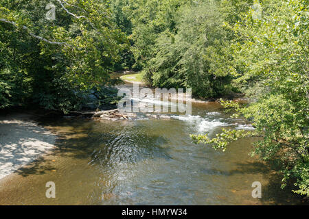 Fiume Oconaluftee, Great Smoky Mountains National Park, presa 07.15 Foto Stock