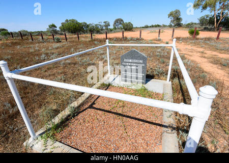 Possiedi Mahomet's grave, che era Burke e Wills' cammello afghano driver durante la loro spedizione 1860, Menindee, Nuovo Galles del Sud, Australia Foto Stock