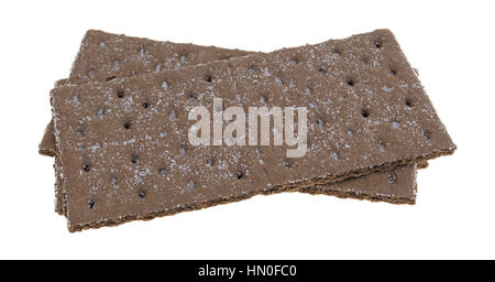 Tre cioccolato graham cracker isolato su uno sfondo bianco. Foto Stock