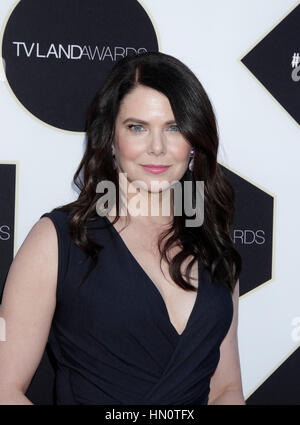 Lauren Graham arriva al TV Land Awards on April 11, 2015 in Beverly Hills, la California. Foto di Francesco Specker Foto Stock