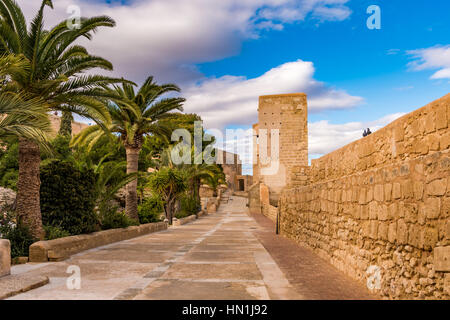 Alicante è una città portuale sulla Spagna del sud-est della Costa Blanca e la capitale della provincia di Alicante Foto Stock