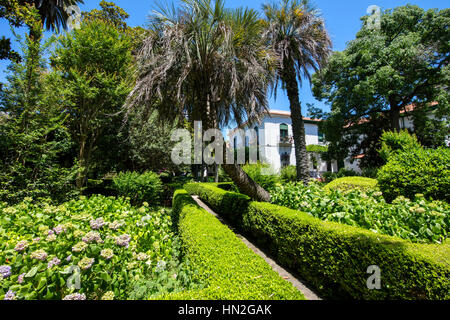 Il giardino andaluso del museo di arte spagnola "Enrique Larreta' nel quartiere Belgrano. Buenos Aires, Argentina. Foto Stock