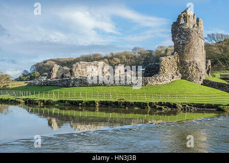 Rovine del Castello Ogmore Ogmore dal mare Costa Glamorgan Galles del Sud Foto Stock