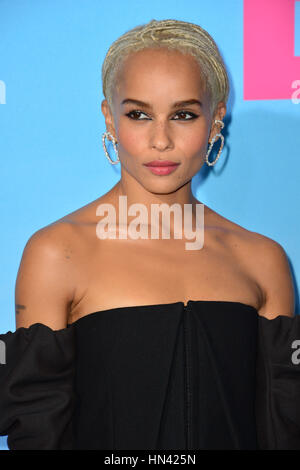 Los Angeles, Stati Uniti d'America. 07 feb 2017. L'attrice Zoe Kravitz alla premiere per HBO 'Un piccolo grande sta' a TCL Chinese Theatre, Hollywood. Credito Foto: Sarah Stewart/Alamy Live News Foto Stock