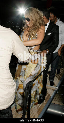 Mariah Carey lascia la Roberto Cavalli yacht della 62a Cannes Film Festival il 16 maggio 2009 a Cannes, Francia. Foto di Francesco Specker Foto Stock