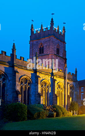 La Chiesa di San Nicola, Alcester, Warwickshire, Inghilterra, Regno Unito Foto Stock
