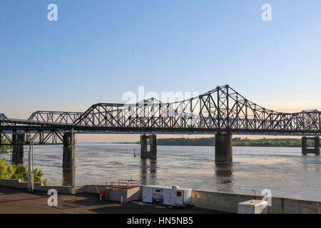 La Mississippi River Bridge a Vicksburg, MS Foto Stock