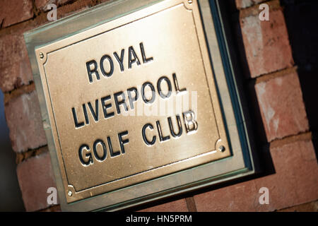 La placca in ingresso al Royal Liverpool Golf Club di Hoylake, Wallasey, Merseyside, Wirral, Inghilterra, Regno Unito. Foto Stock