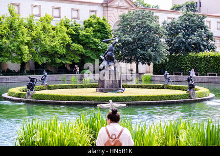 La fontana di Ercole a Palazzo Wallenstein Garden a Praga Foto Stock